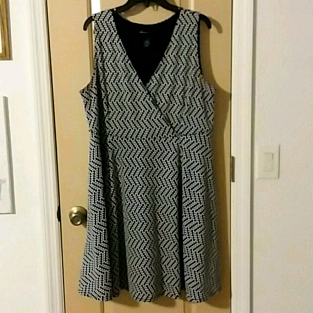 Lane Bryant Black White Summer Dress  Sz 18